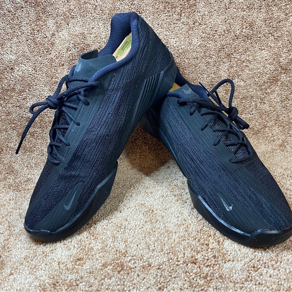 Nike Men's Black Athletic Shoes - Picture 1 of 6